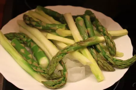 Мусс из спаржи и курицы с апельсиновым маслом: шаг 2