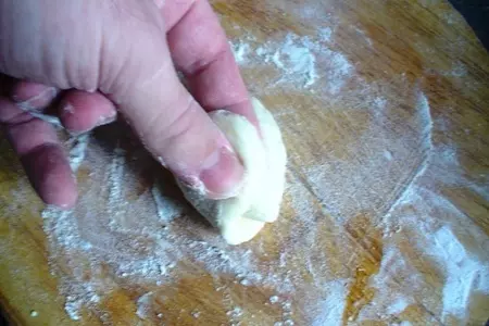 Чебуреки для поста: шаг 6