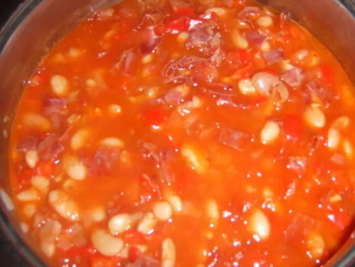 Белая фасоль с пастырмой: шаг 3