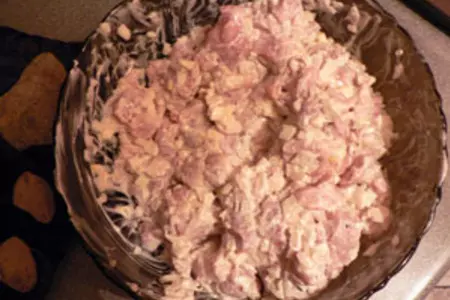 Мясов горшочках: шаг 1