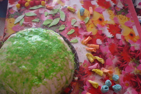 Разноцветная мастика для тортика: шаг 4