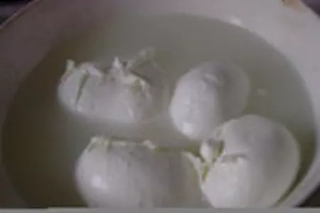 Скандальная моцарелла: шаг 1