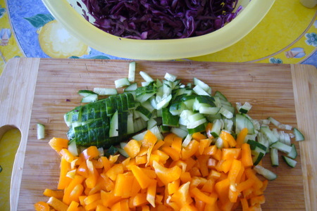Салат с краснокачанной капустой: шаг 2