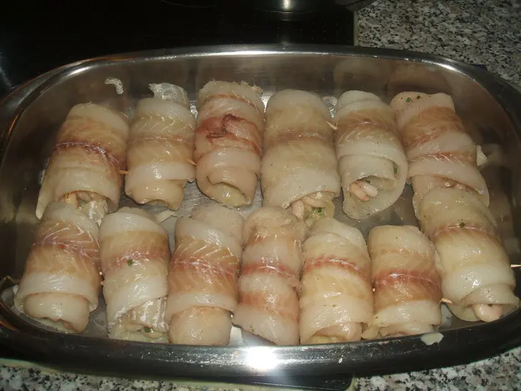 Рыбные роллы с креветками в соусе: шаг 4