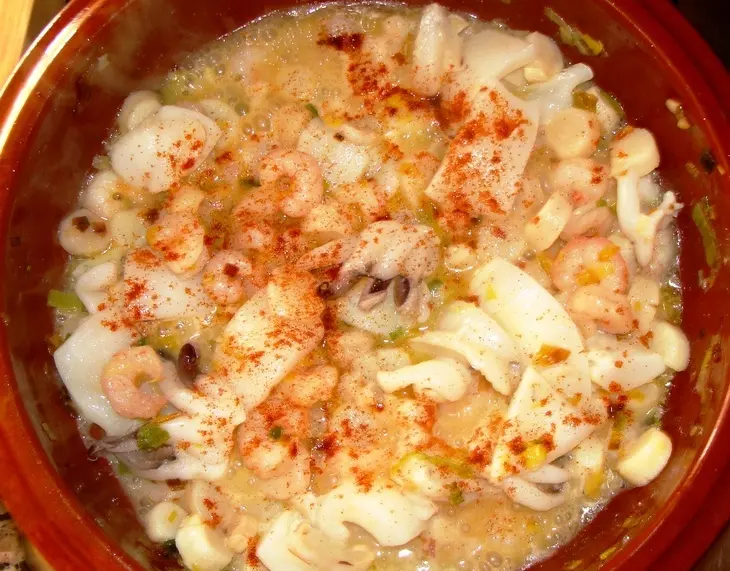 Рис с морскими гребешками и каракатицей...: шаг 5