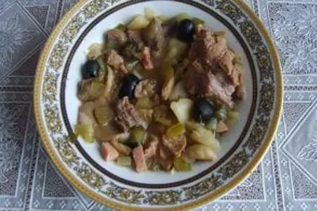 Солянка грибная сборная: шаг 1