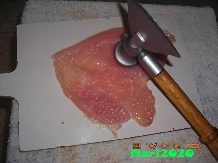 Запеченные фаршированные куринные рулетики: шаг 2