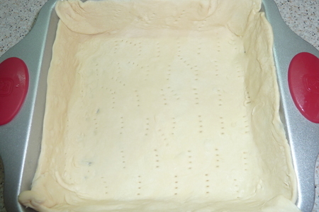 Два пирога из одного теста ( грибной рулет и открытый пирог с сыром): шаг 1