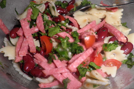 Макаронный салат с фасолью: шаг 4