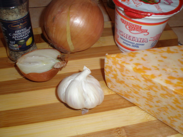 Филе хека под сырно-овощной шубой: шаг 2