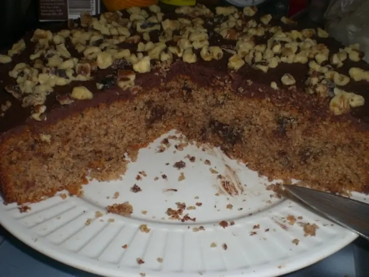 Сирийский манно-ореховый торт с шоколадом и финиками: шаг 22