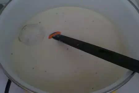 Панакота с пикантным соусом: шаг 1