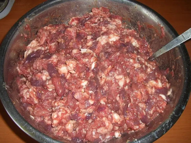 Печеночно-мясная домашняя колбаса: шаг 4