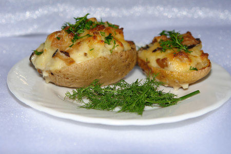 Картофельные лодочки с грибами и зеленью: шаг 8