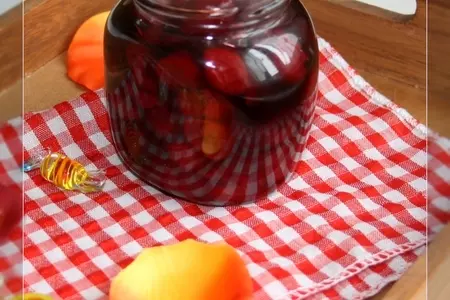 Творожные булочки из гречневой муки с яичным паштетом и вишнёвым вареньем без сахара: шаг 1