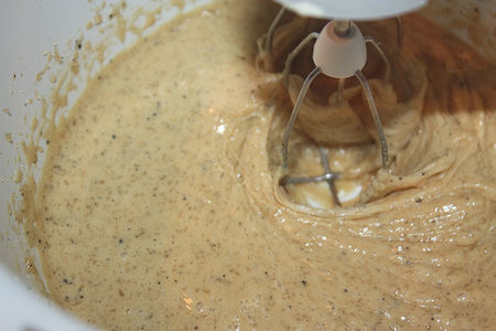 Печенье на «коричневом» масле с орешками и ириской: шаг 4