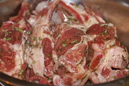 Баранья корейка с гарниром из бобовых и перловки: шаг 1
