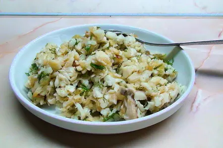Блинный кексы с рыбной начинкой. кексы из блинного теста.: шаг 1