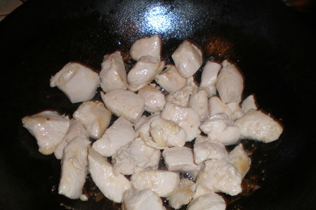 Рисовая вермишель с курицей и креветками: шаг 2