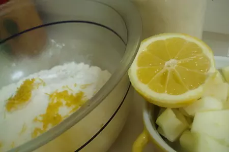 Постные  оладьи с яблоками.: шаг 2