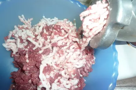 Марокканские ароматные котлетки из баранины с мятно - йогуртовым соусом: шаг 2