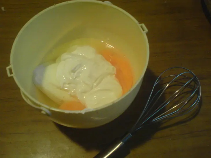 Песочный пирог с маковой начинкой и сметанным суфле: шаг 5