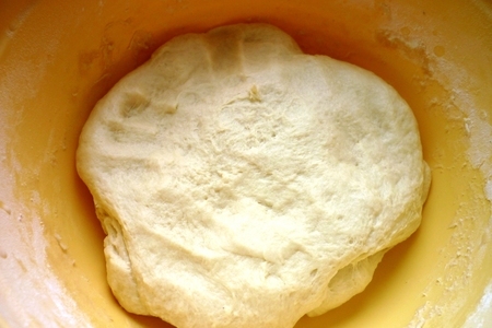 Katmer pogaça (слоёные булочки с сыром): шаг 1