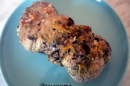 Запеченый свиной рулет с зеленью, сыром и маринованным огурчиком: шаг 3