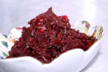 Краснокочанная капуста с брусникой и яблоками: шаг 5