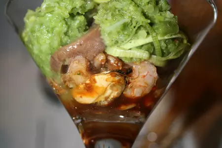 Салат-коктейль с брокколи и морепродуктами: шаг 7