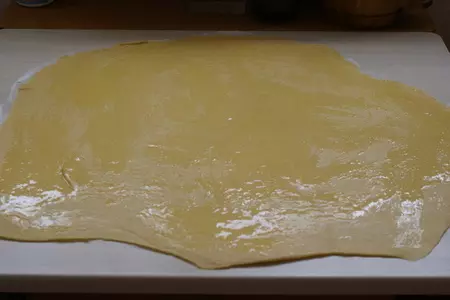 Быстрое дрожжевое тесто и булочки с изюмом :s: шаг 16