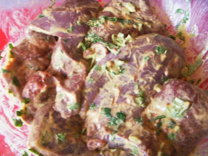 Печень,запечённая с овощами и грибами.: шаг 2