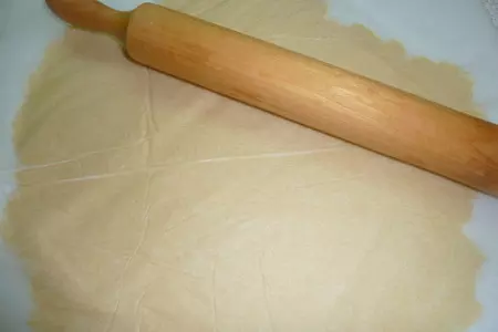 Домашний торт " шоко-груша" с консервированными грушами, шоколадом и орехами: шаг 4
