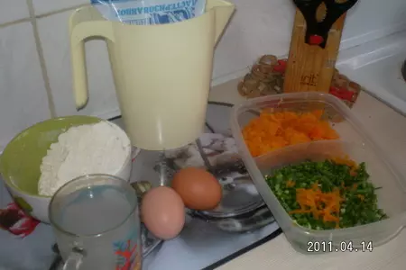 Омлетный блинчик с мясом: шаг 1