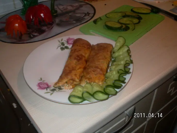 Омлетный блинчик с мясом: шаг 12