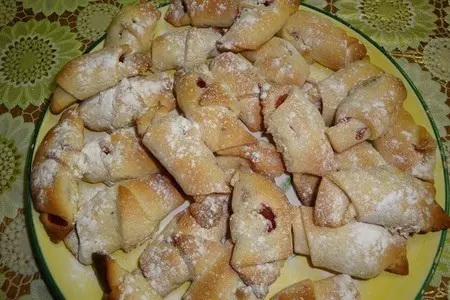 Постные рогалики на яблочном соке: шаг 6