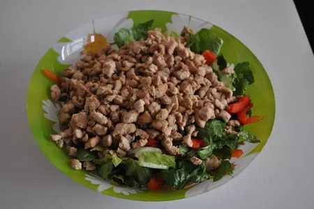 Восточный весенний салат с курицей: шаг 7
