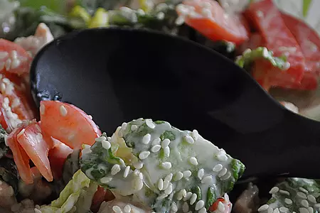 Восточный весенний салат с курицей: шаг 10