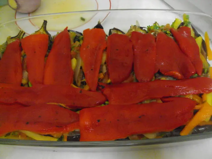 Баклажаны фаршированные овощами: шаг 8