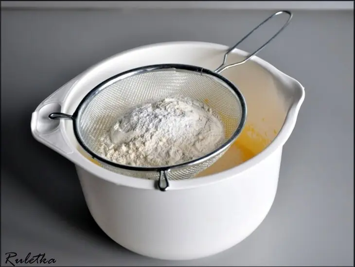 Торт-мороженое "кофейно-шоколадный поцелуй с ореховым послевкусием".: шаг 4