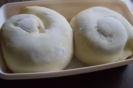 Пасхальный венок с орехами и сухофруктами: шаг 4