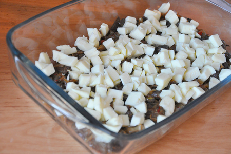 Сливочно - сырррная запеканка с грибами и картофелем.: шаг 3
