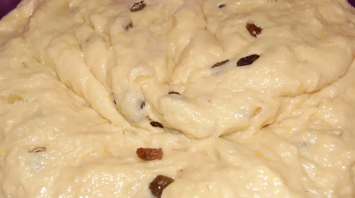 Пасхальный сдобный кулич: шаг 3