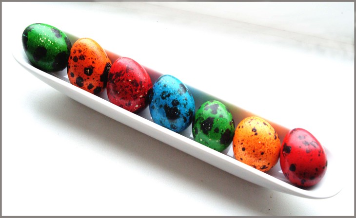 Яйца перепелиные на пасхальный стол украшение: шаг 1