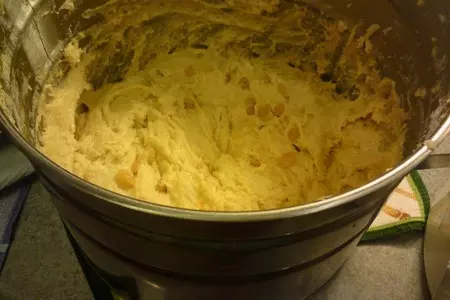 Куличи - пасхальная выпечка с начинкой и без: шаг 1