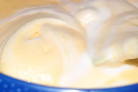 Японский  хлопковый бисквит+заварной клубничный крем: шаг 6
