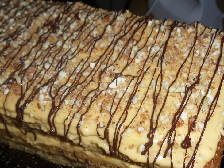 Нежные лимонные пирожные с кремом из кураги: шаг 6
