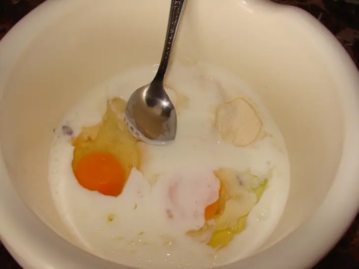 Шоколадный манник с карамельными яблоками: шаг 3