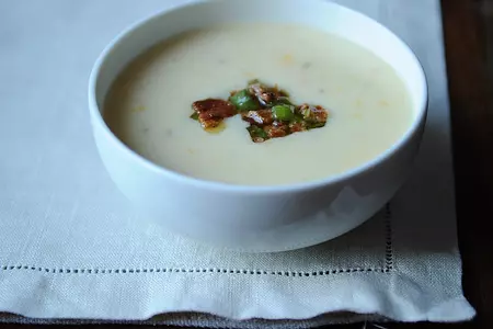 Сливочное картофельный суп: шаг 1