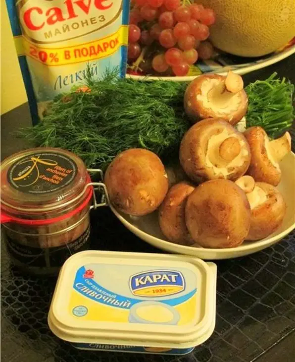 Закуска из шампиньонов с анчоусами welcom.: шаг 1